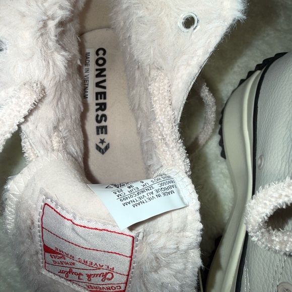 💕Converse Run Star Hike Cozy Club Light In Light Pink - Picture 4 of 5